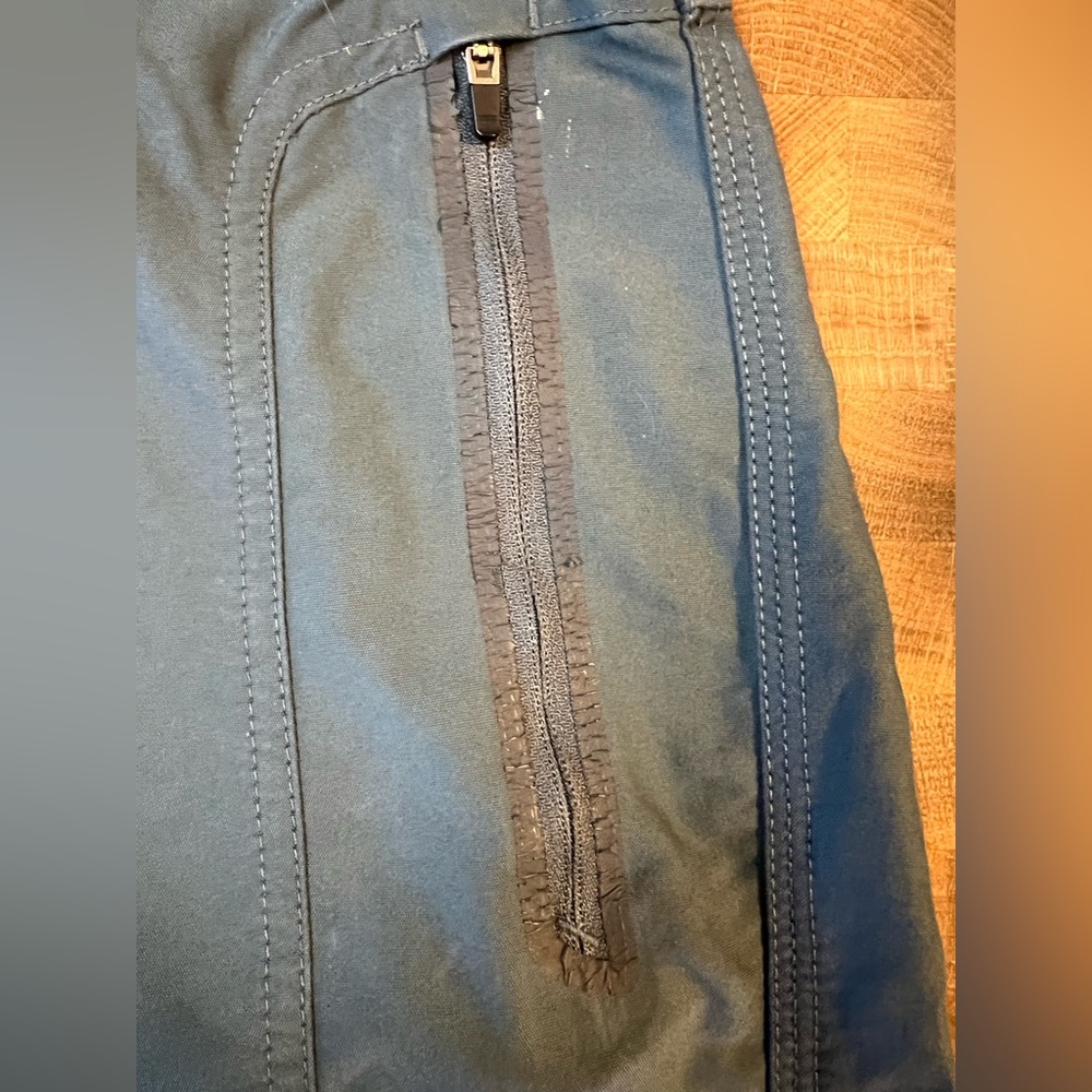 MEC Pants - Picture 5 of 7